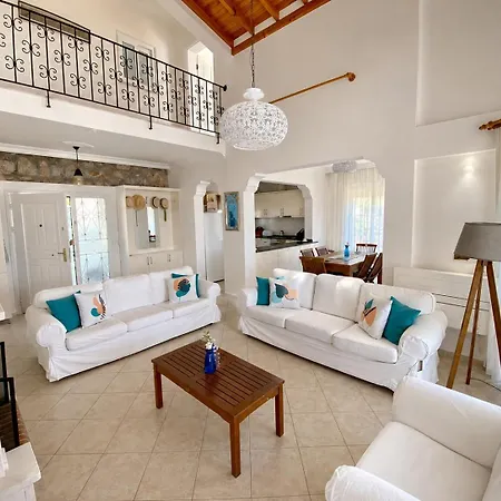 Oasis: Private Pool Retreat With Garden * Fethiye