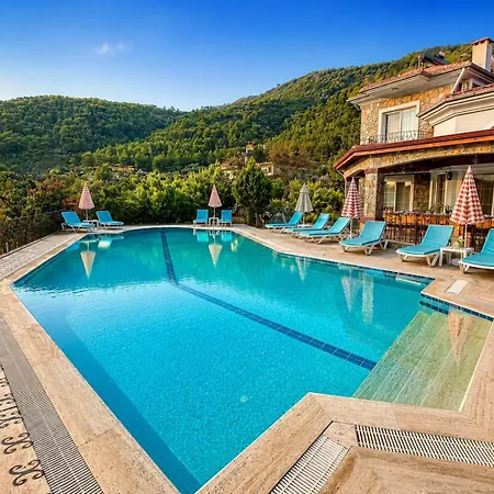 Oasis: Private Pool Retreat With Garden * Fethiye